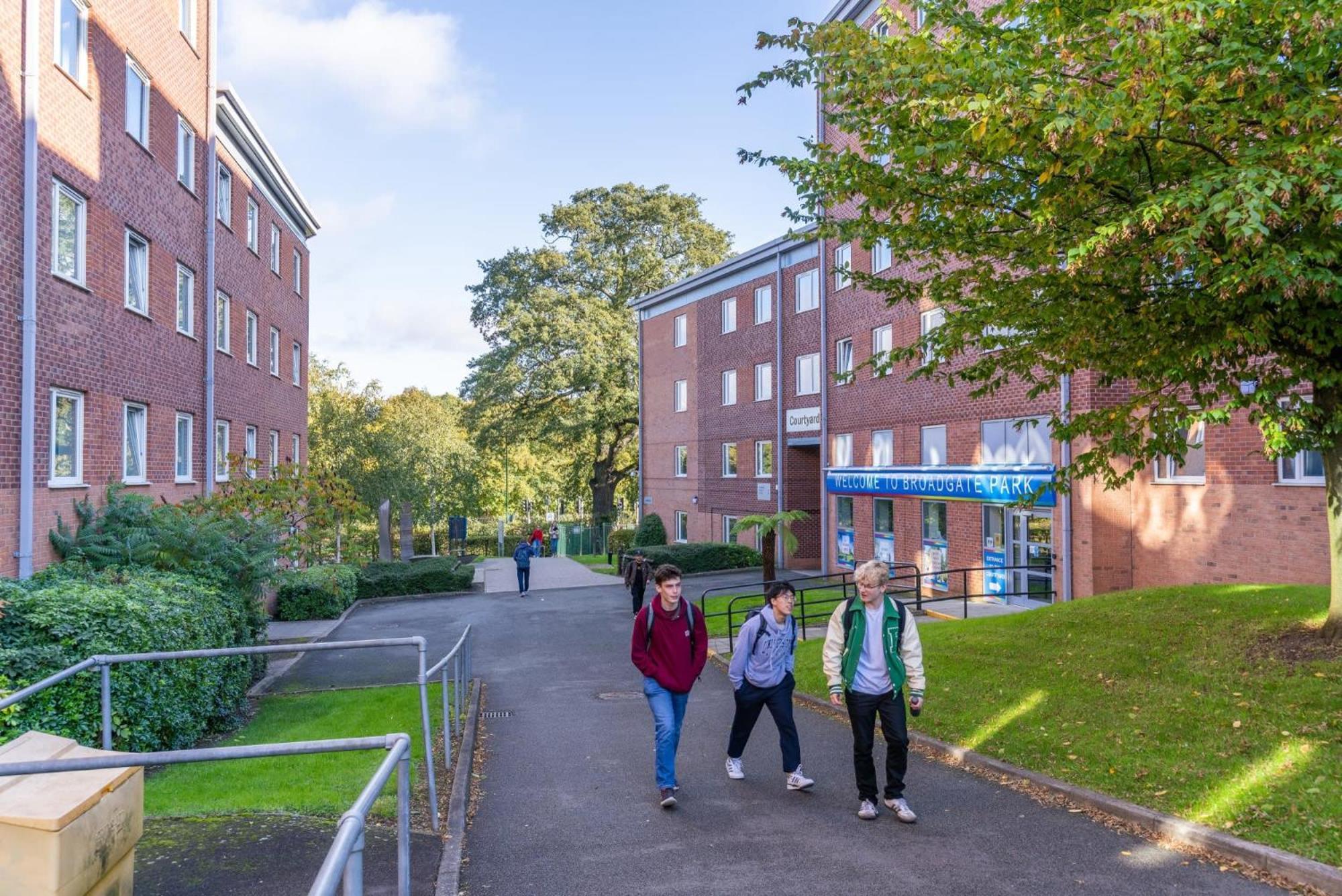 Апартаменты Broadgate Park Beeston Ноттингем Экстерьер фото